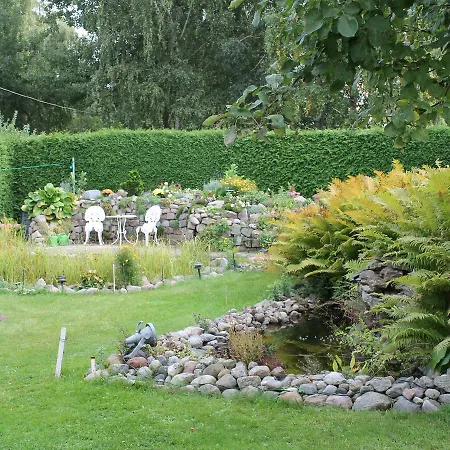 בית נופש Mit Garten In 2